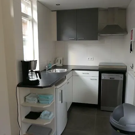 شقة Zomerhuis Het Hoekje